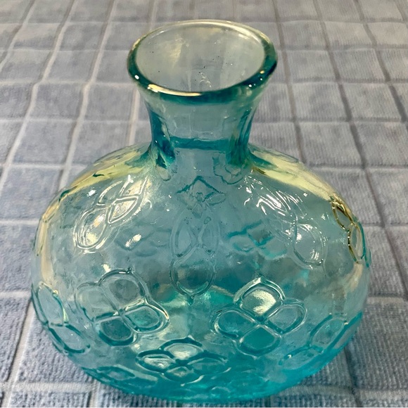 Hand Blown Blue Glass Bottle Raised Diamond Shaped Design 5.5” Tall Light Blue - Picture 4 of 9
